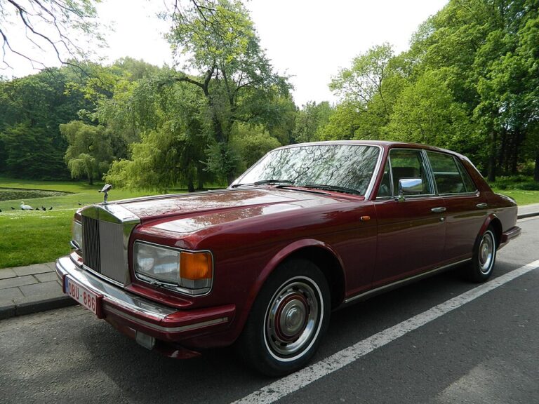 Rolls-Royce Silver Spirit