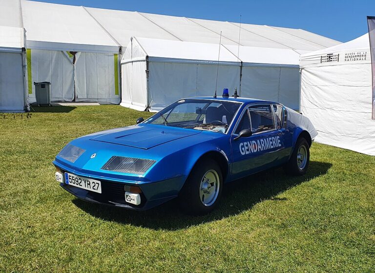 Alpine A310
