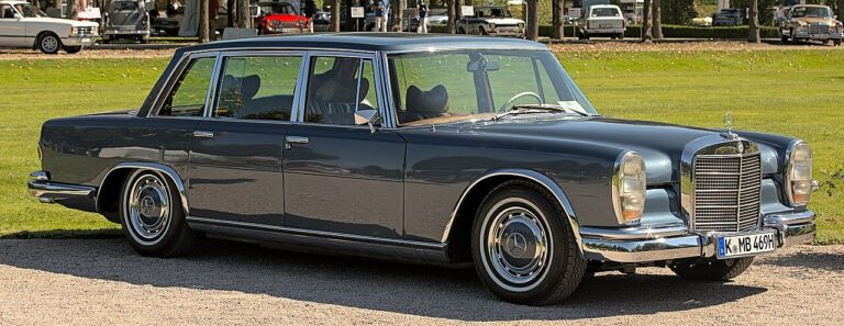 Mercedes-Benz 600