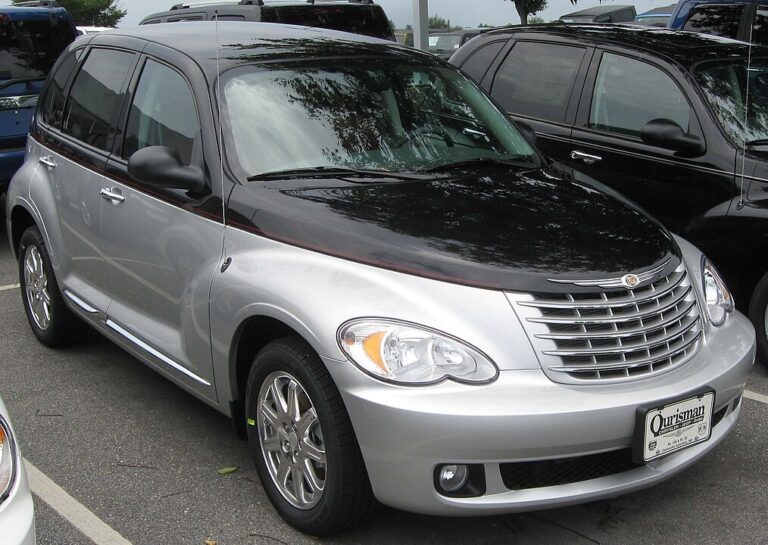 Chrysler PT Cruiser Couture Edition