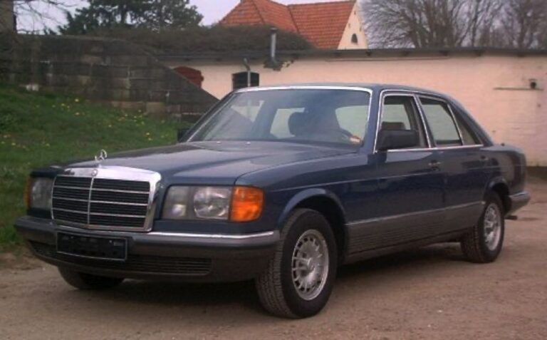 Mercedes-Benz Type 126 SE