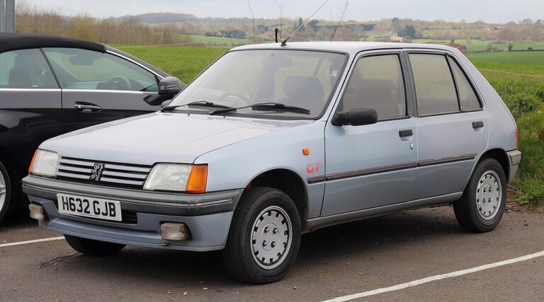 Peugeot 205 GT