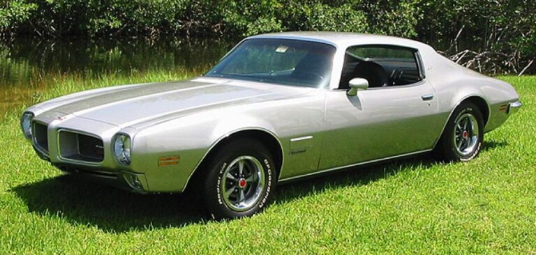 Pontiac Firebird Esprit