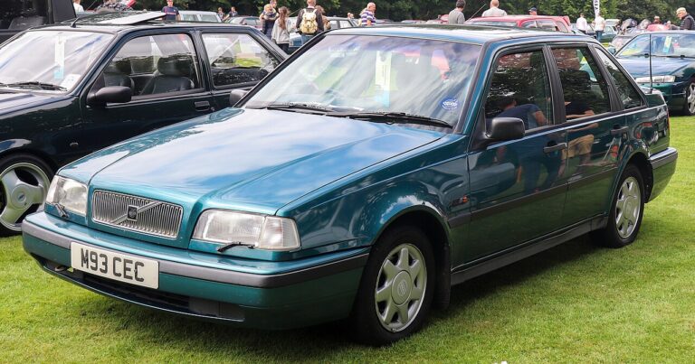 Volvo 440