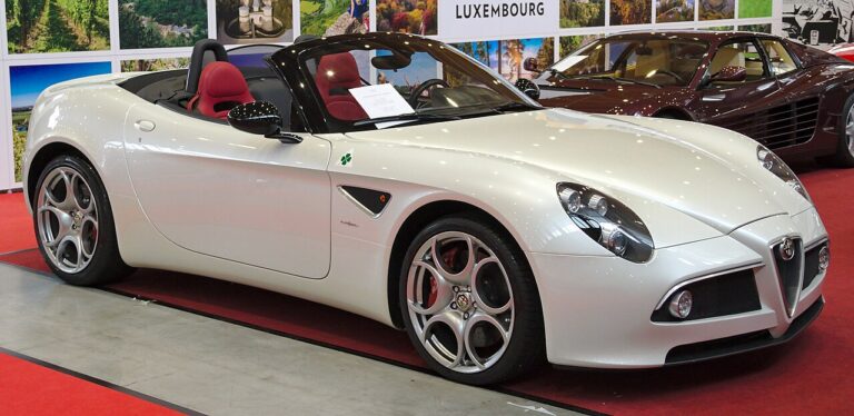 Alfa Romeo 8C Competizione Spider